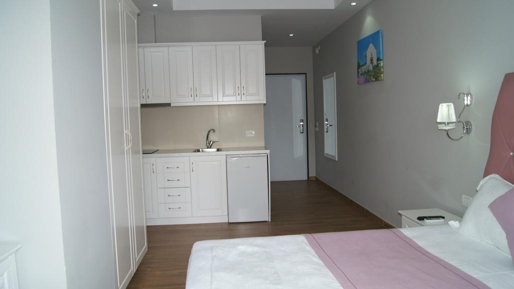 Flower Apartman *